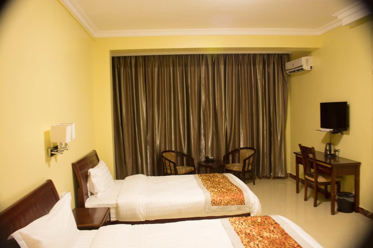 Hong Kong Hotel Dar es Salaam Bagian luar foto