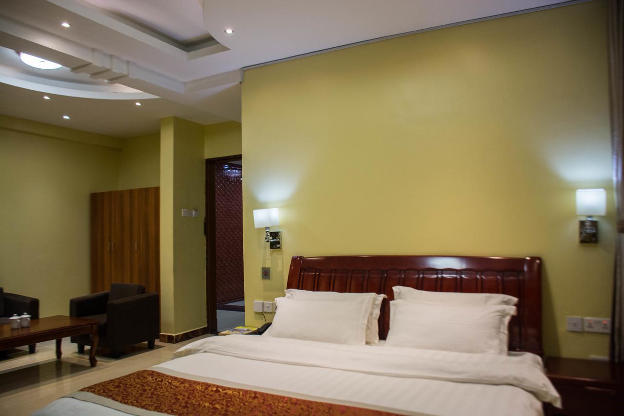 Hong Kong Hotel Dar es Salaam Bagian luar foto