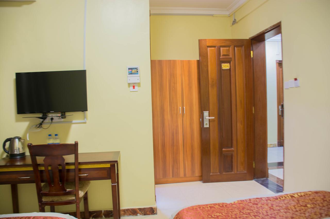 Hong Kong Hotel Dar es Salaam Bagian luar foto