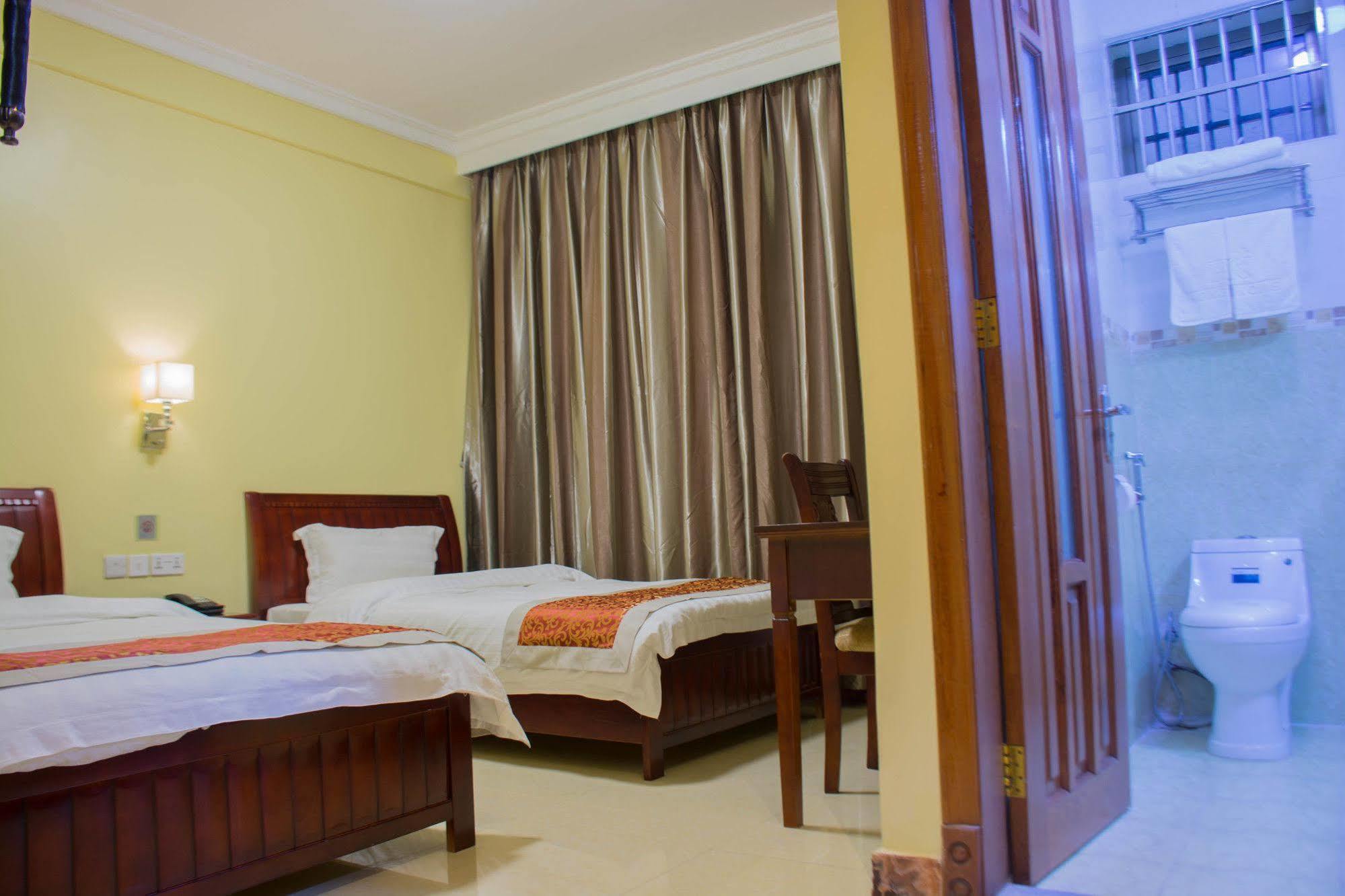 Hong Kong Hotel Dar es Salaam Bagian luar foto